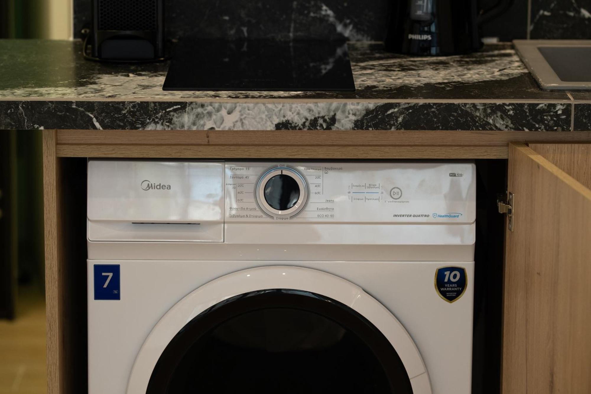 Athensis Apartments In Central Афины Экстерьер фото